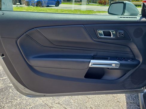 Used 2024 Ford Mustang Premium RWD image 15