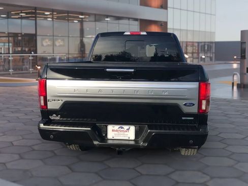 Used 2019 Ford F150 Platinum image 9