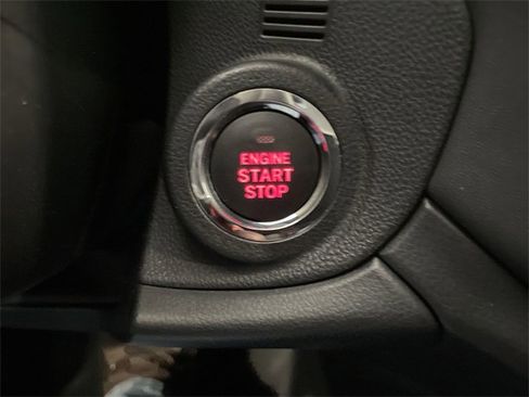 Certified 2025 Subaru Outback Premium w/ Popular Package #1A image 29