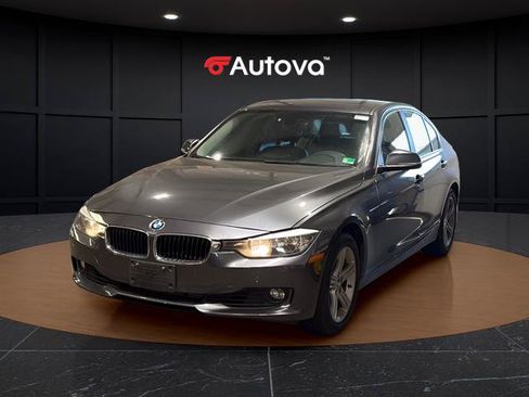 Used 2014 BMW 328i xDrive Sedan AWD/4WD image 1