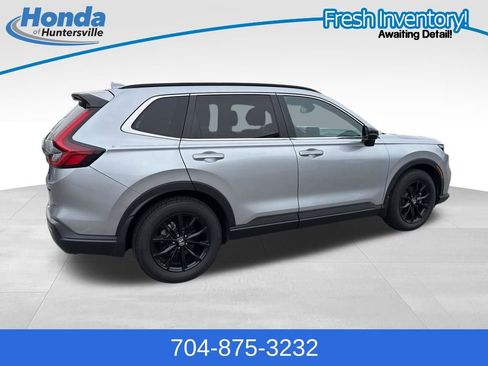 Certified 2024 Honda CR-V Sport image 9