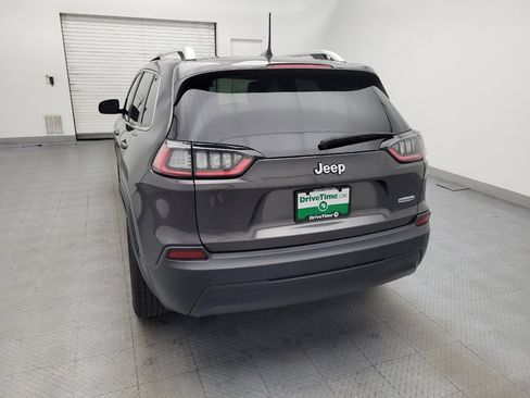 Used 2019 Jeep Cherokee Latitude Plus FWD image 6