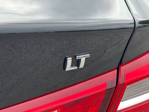 Used 2024 Chevrolet Malibu LT FWD image 11