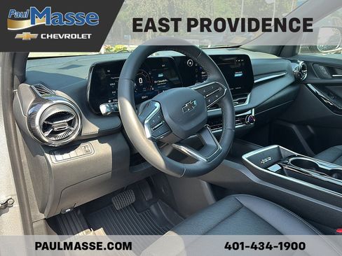 Used 2025 Chevrolet Equinox LT w/ Convenience Package II AWD/4WD image 16