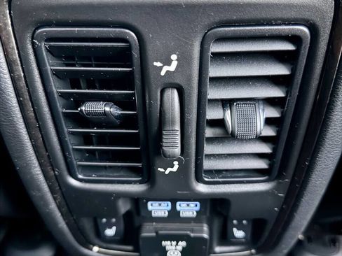 Used 2018 Jeep Grand Cherokee Trackhawk image 27