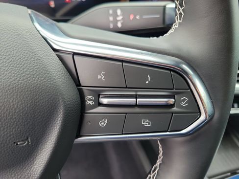 Used 2026 Chevrolet Equinox EV LT FWD image 6