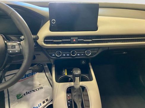 Used 2023 Honda HR-V EX-L image 12