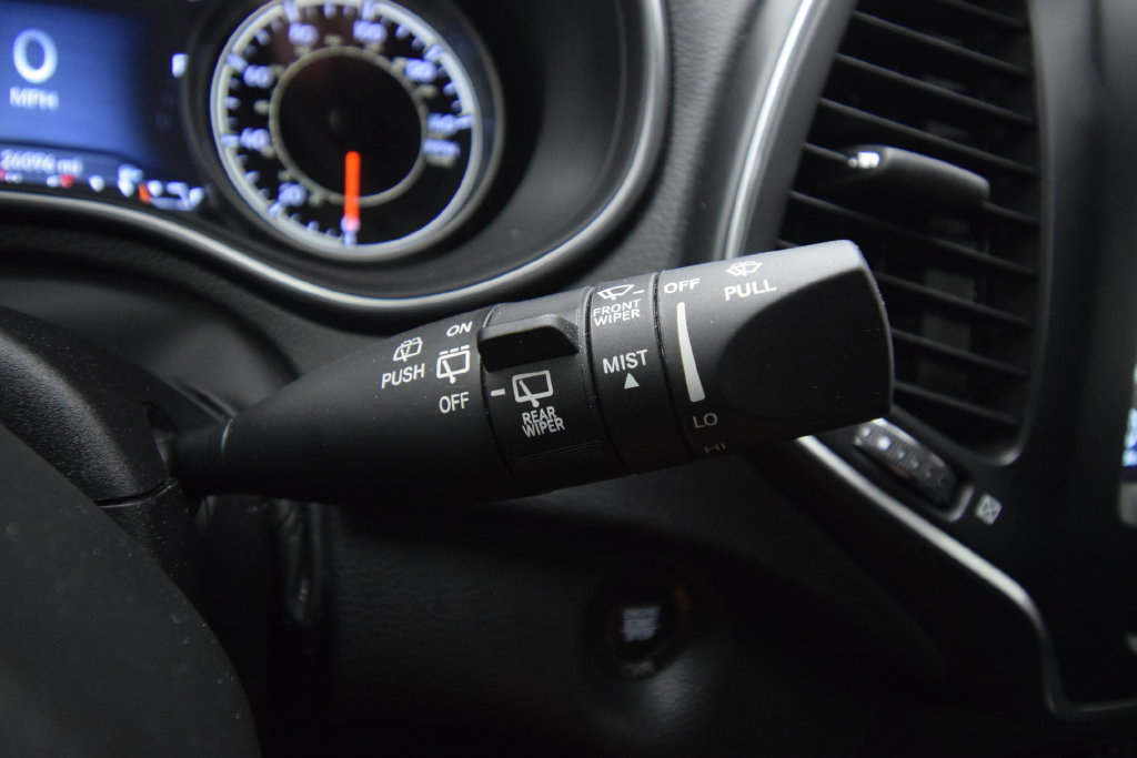 Used 2022 Jeep Cherokee Latitude Lux FWD image 33