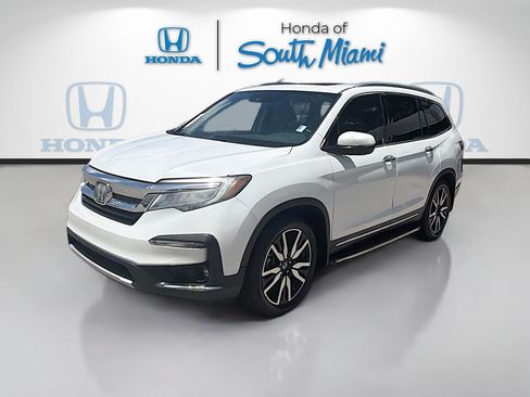 Used 2021 Honda Pilot Touring image 3