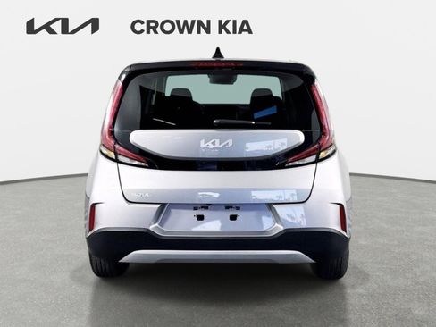 Certified 2025 Kia Soul LX w/ LX Technology Package FWD image 6