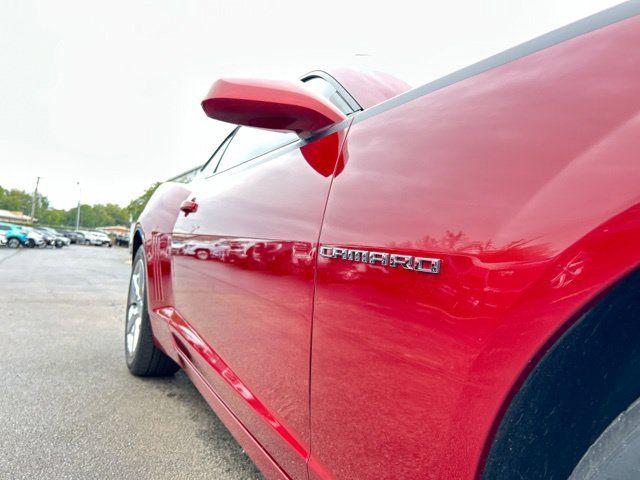 Used 2015 Chevrolet Camaro LT w/ 1LT Preferred Package RWD image 15