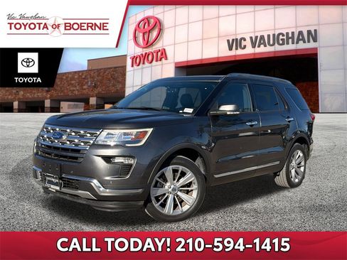 Used 2018 Ford Explorer Limited image 1