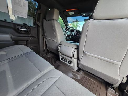 Used 2022 Chevrolet Silverado 1500 LT w/ Diesel Off-Road Package AWD/4WD image 18