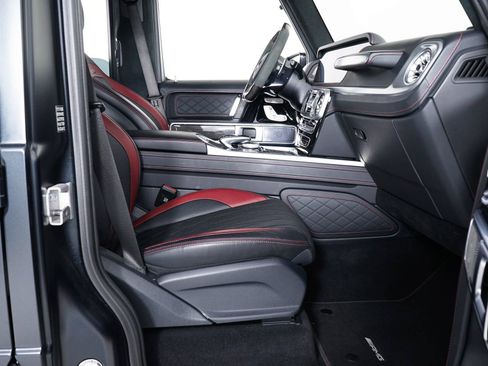 Used 2024 Mercedes-Benz G 63 AMG 4MATIC image 31