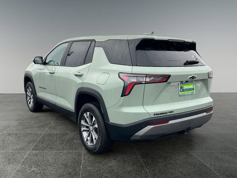 New 2026 Chevrolet Equinox LT w/ Convenience Package II image 5