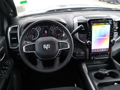 New 2026 RAM 2500 Big Horn AWD/4WD image 11