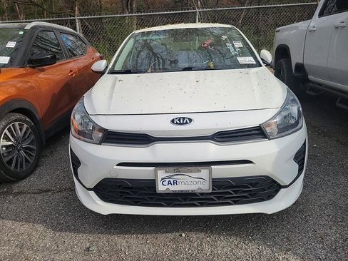 Used 2021 Kia Rio S image 2