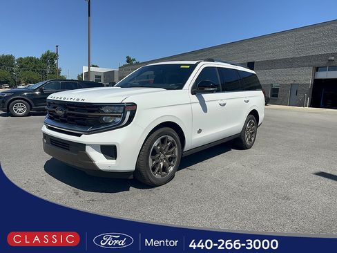 New 2026 Ford Expedition King Ranch AWD/4WD image 1