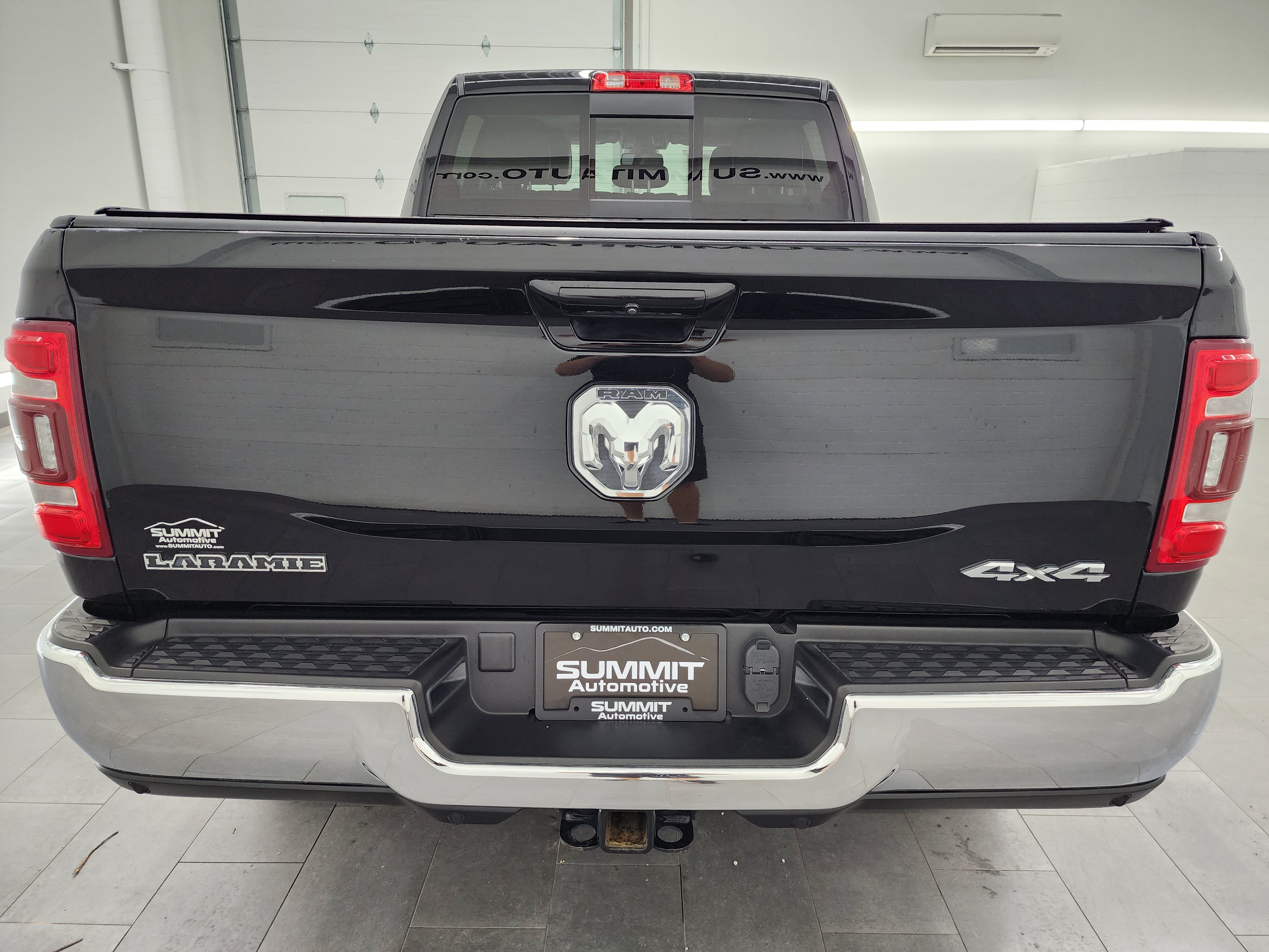 Used 2024 RAM 2500 Laramie w/ Protection Group AWD/4WD image 31