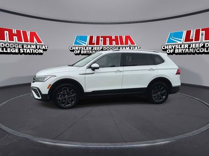 Used 2024 Volkswagen Tiguan SE