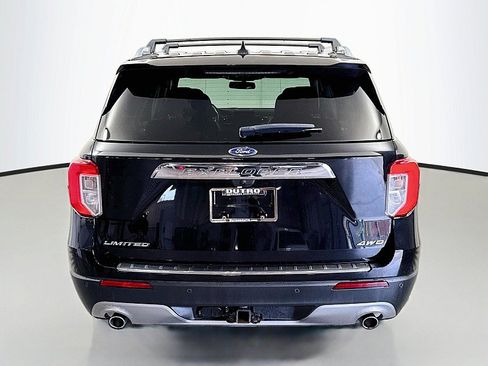 Used 2021 Ford Explorer Limited w/ Equipment Group 301A AWD/4WD image 6