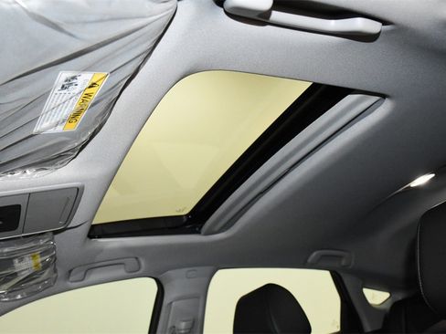 New 2024 Acura Integra image 7