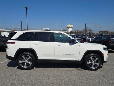 New 2026 Jeep Grand Cherokee Limited image 2