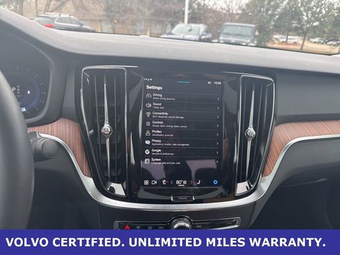 Certified 2025 Volvo S60 B5 Plus image 22