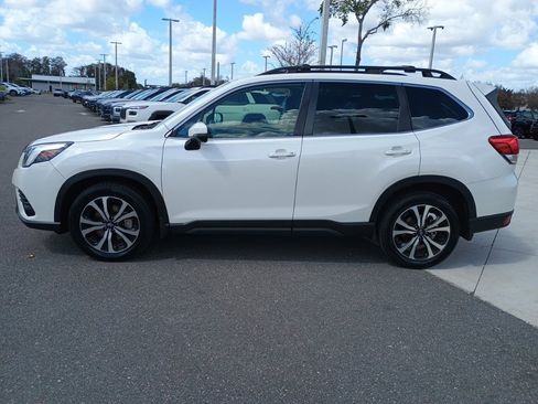 Used 2023 Subaru Forester Limited image 8