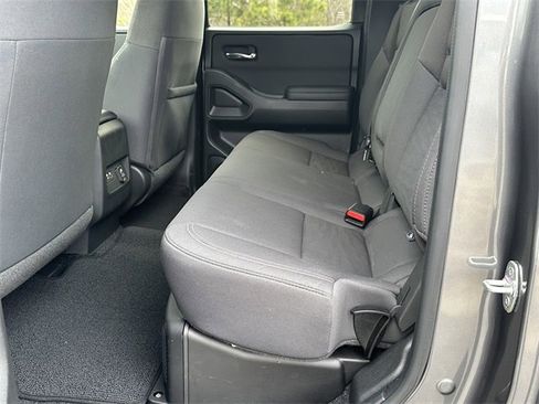 Certified 2023 Nissan Frontier SV w/ SV Convenience Package image 21