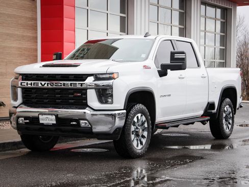 Used 2023 Chevrolet Silverado 2500 LT image 8