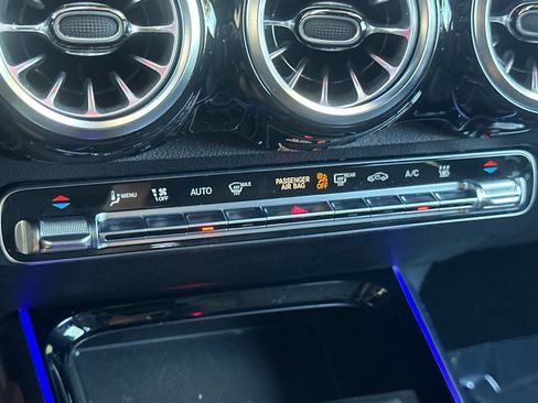 Certified 2023 Mercedes-Benz EQB 250+ image 19