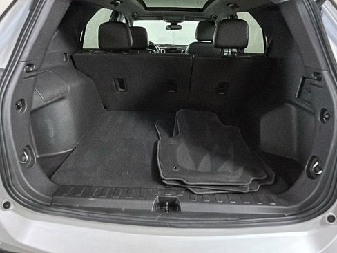 Used 2022 Chevrolet Equinox Premier AWD/4WD image 33