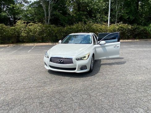 Used 2015 INFINITI Q50 Premium w/ Navigation Package RWD image 56