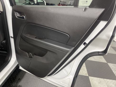 Used 2015 GMC Terrain SLE w/ Convenience Package FWD image 19