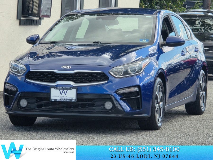 Used 2019 Kia Forte LXS FWD image 3