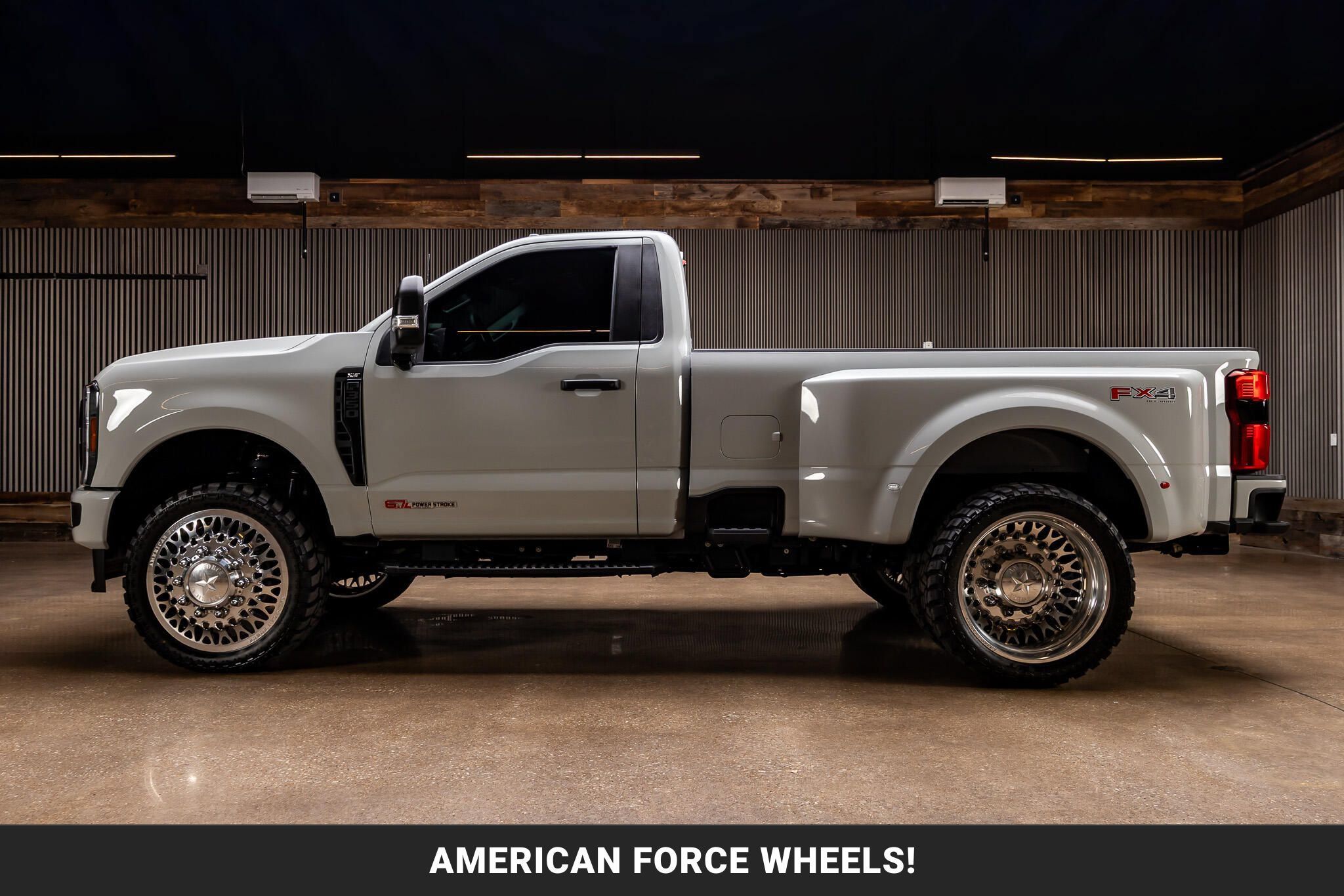 Used 2026 Ford F350 XLT w/ 360-Degree Camera Package AWD/4WD image 5