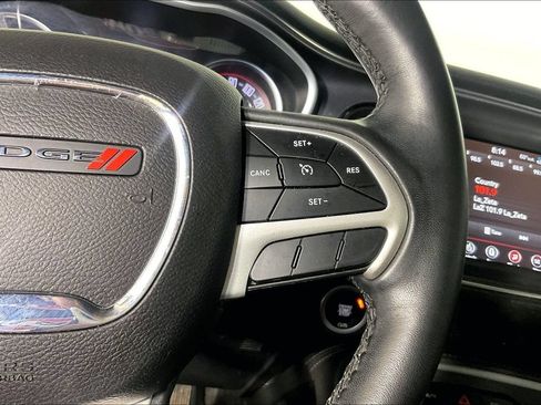 Used 2018 Dodge Challenger SXT Plus RWD image 23