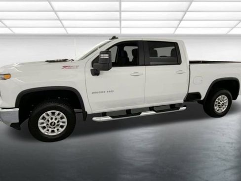 Used 2025 Chevrolet Silverado 2500 LT w/ All Star Edition image 4