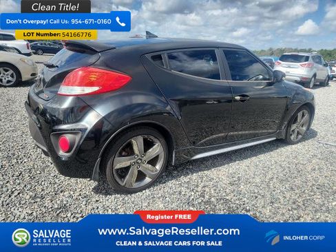 Used 2015 Hyundai Veloster Turbo FWD image 4