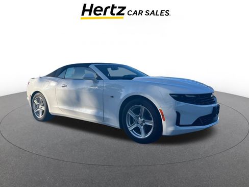 Used 2023 Chevrolet Camaro LT image 1