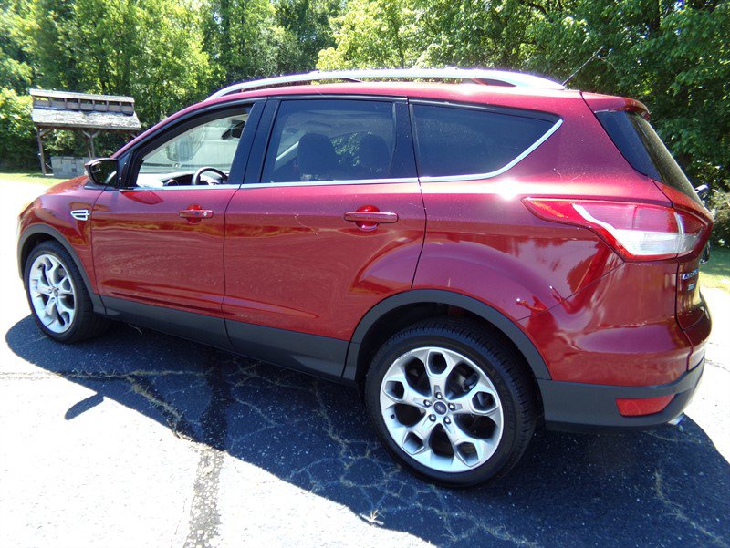 Used 2016 Ford Escape Titanium AWD/4WD image 9