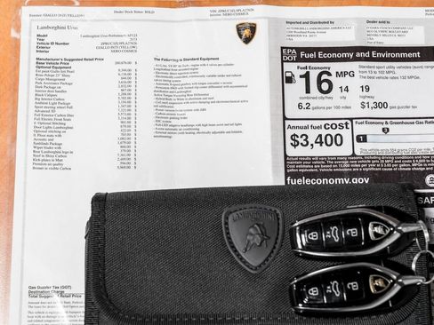 Used 2023 Lamborghini Urus Performante AWD/4WD image 67