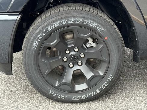 New 2026 RAM 1500 Big Horn AWD/4WD image 40