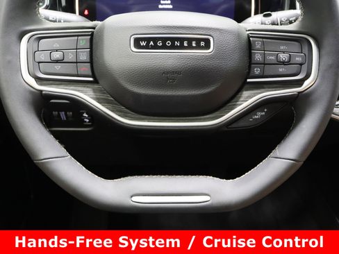 Used 2022 Jeep Wagoneer Series III w/ Premium Group I image 27