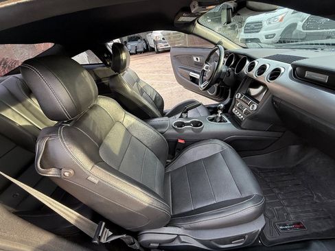 Used 2023 Ford Mustang GT Premium image 15