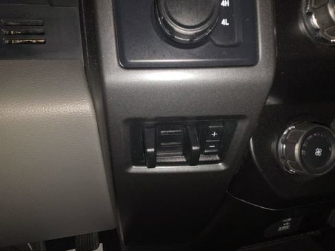 Used 2020 Ford F250 XLT AWD/4WD image 30