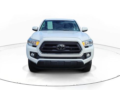 Used 2022 Toyota Tacoma SR5 image 2