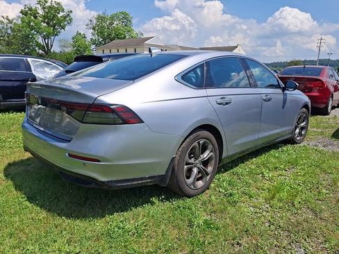 Used 2023 Honda Accord EX-L image 8