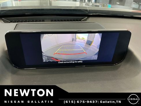 Used 2025 MAZDA CX-50 AWD 2.5 Hybrid w/ Premium Pkg image 8